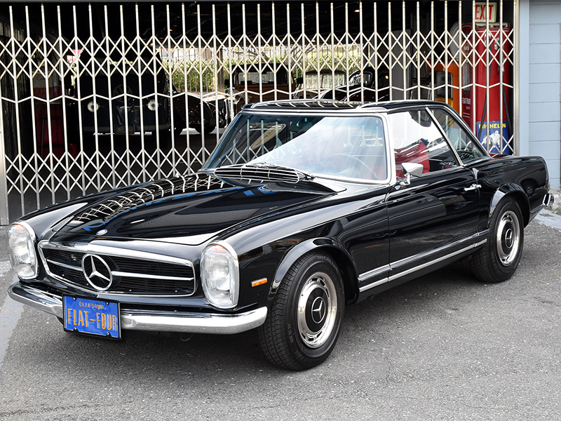 CARS FOR SALE『1970 Mercedes Benz 280SL ブラック』page-visual CARS FOR SALE『1970 Mercedes Benz 280SL ブラック』ビジュアル